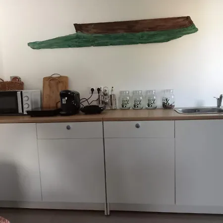 Entre Limones, Casa De Invitados En Vivienda Familiar *