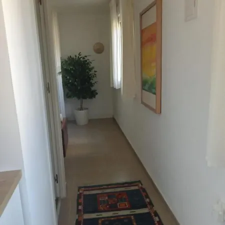 Entre Limones, Casa De Invitados En Vivienda Familiar