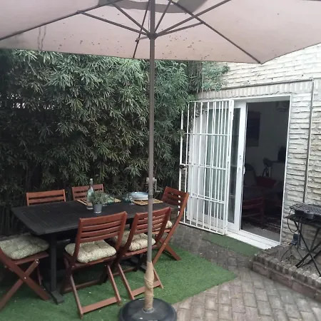 Apartment Entre Limones, Casa De Invitados En Vivienda Familiar *